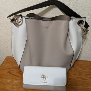 Guess bag with wallet